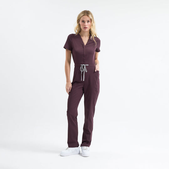 Sunray Slim Scrubs tulum Chicory; V yaka kısa kollu, bel bağcıklı.