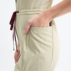 Sunray Slim Scrubs tulum Marl; yan cep ve koyu renk bağcık detayı.