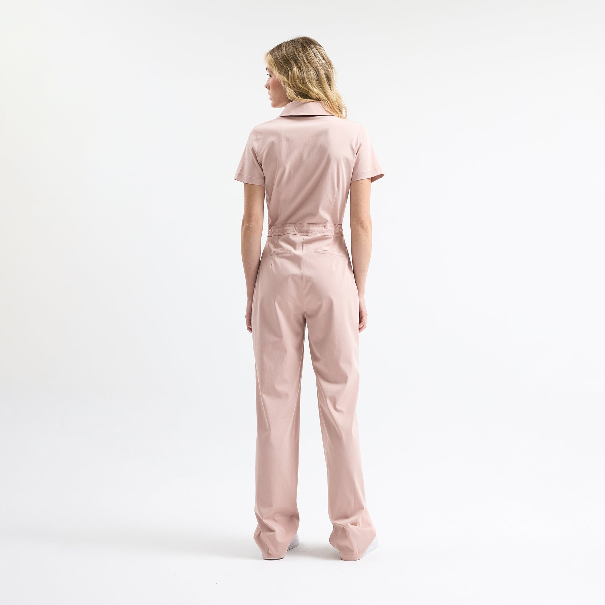 Serene Rose scrubs tulum rose pink, back view with center seam and back pockets