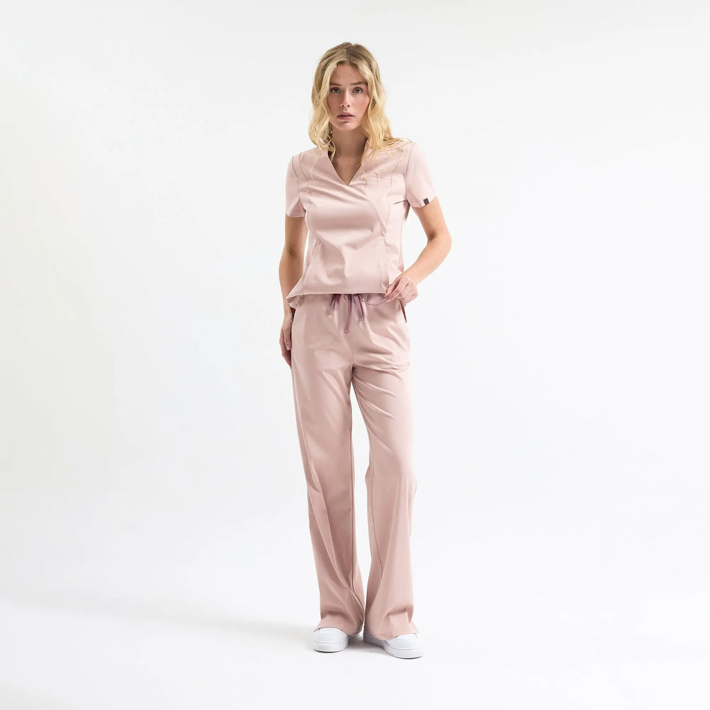 Rose renkli beli lastikli scrub pantolon, düz paça ve bol kesim