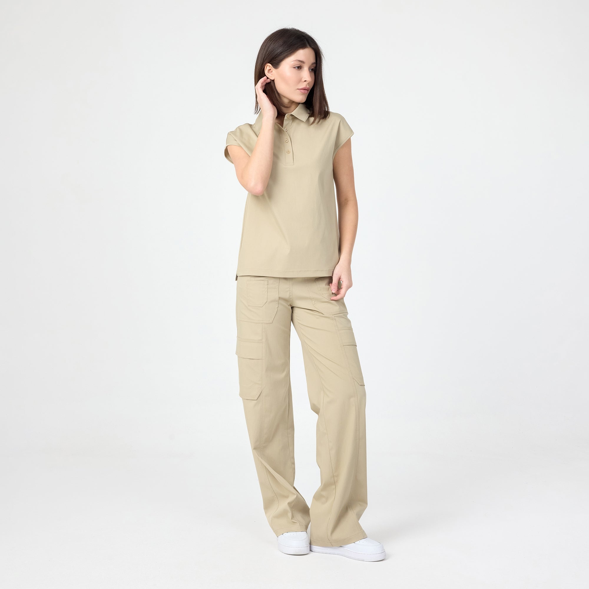 Scrub pantolon marl bej yan kargo cep ve bol paça kesim