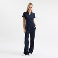 Chicago Beli Lastikli Navy Scrub Pantolon, düz paça ve bol kesim.
