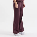 Chicory bordo scrub pantolon, yan dikiş ve düz düşen paça