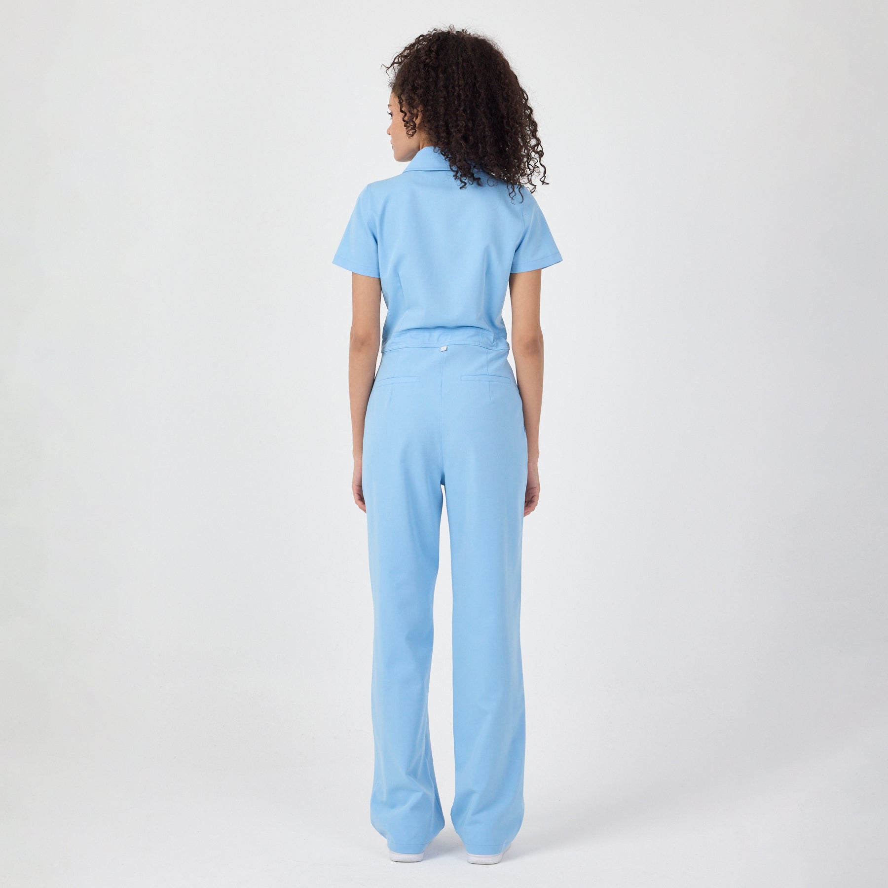 Serene Alaskan Blue Scrubs Tulum