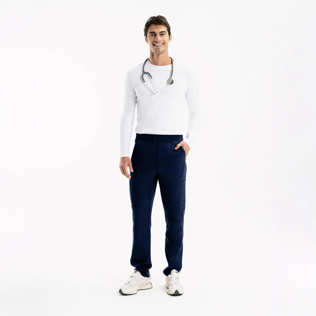 Arrow Navy scrub pantolon, yan cepli tam boy görünüm