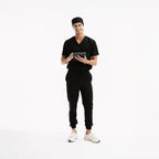 Siyah jogger scrub pantolon, bağcıklı lastikli bel, bilek lastikleri