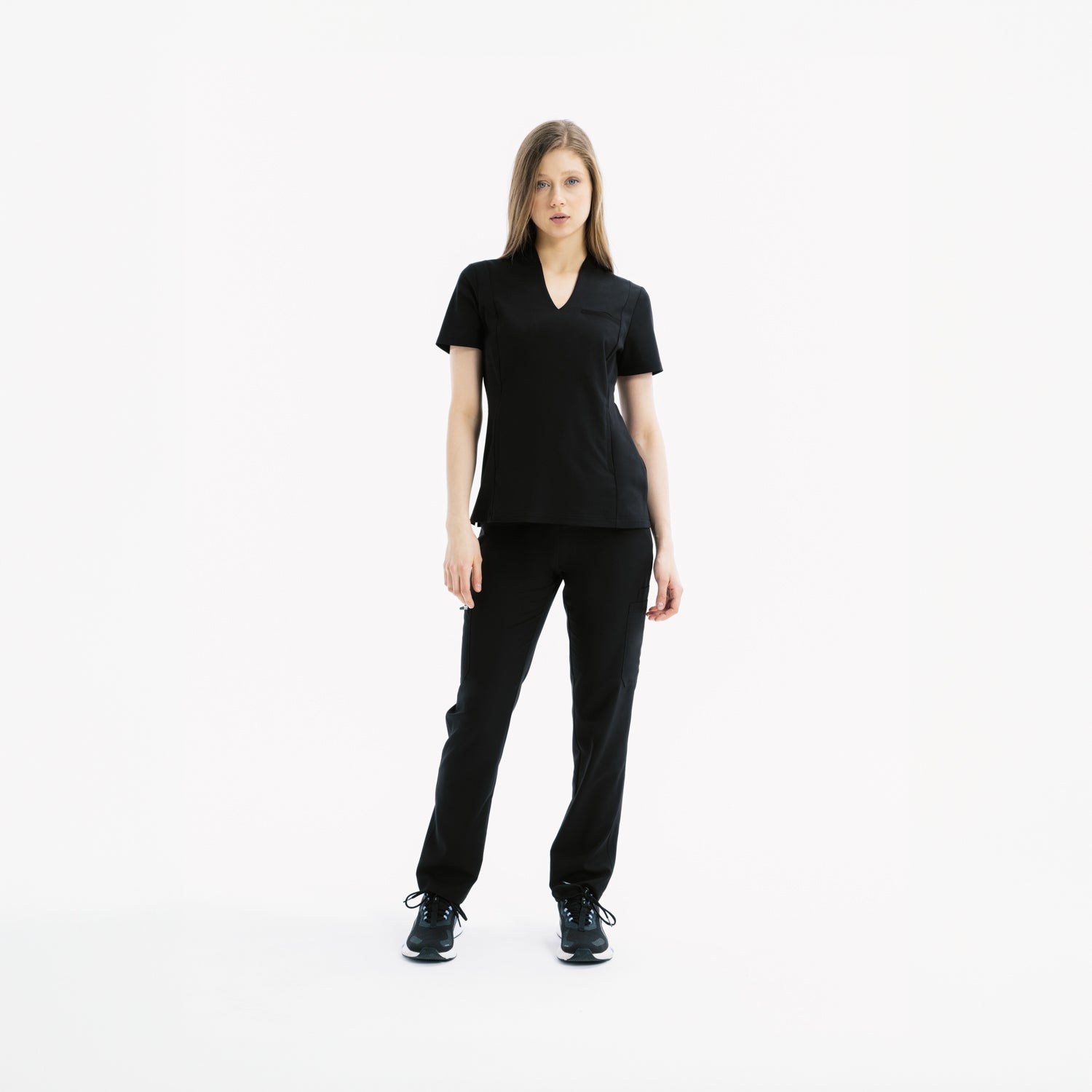 Rhow Shop Maya Slim siyah scrub pantolonu, önden dikişli ve bilek boyu